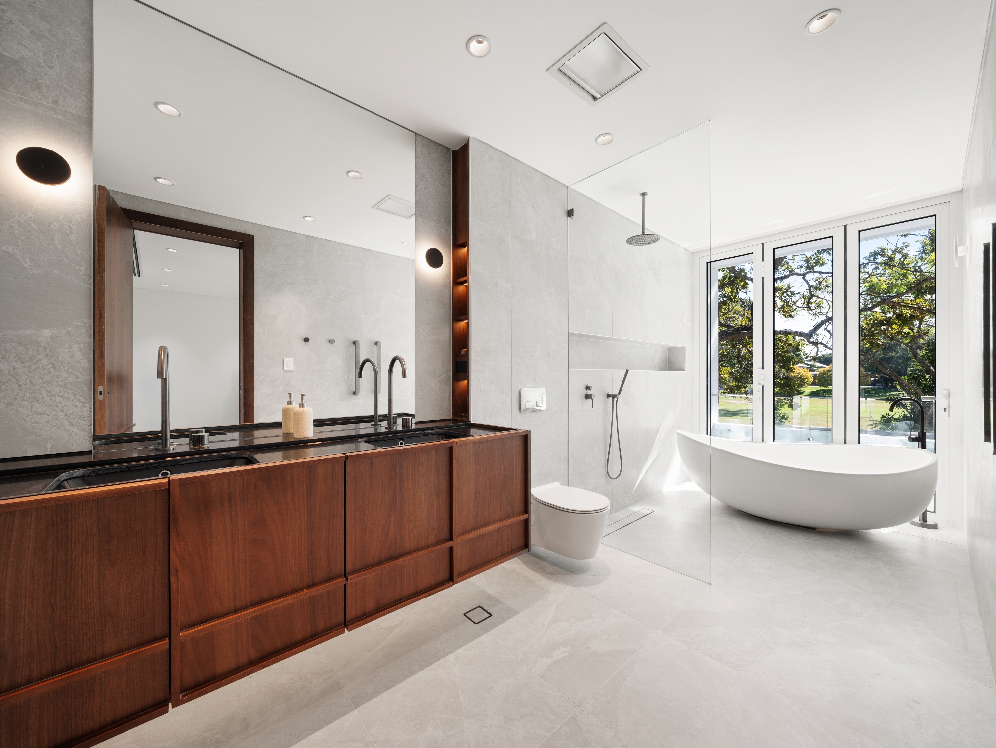 Modern new home in Sydney