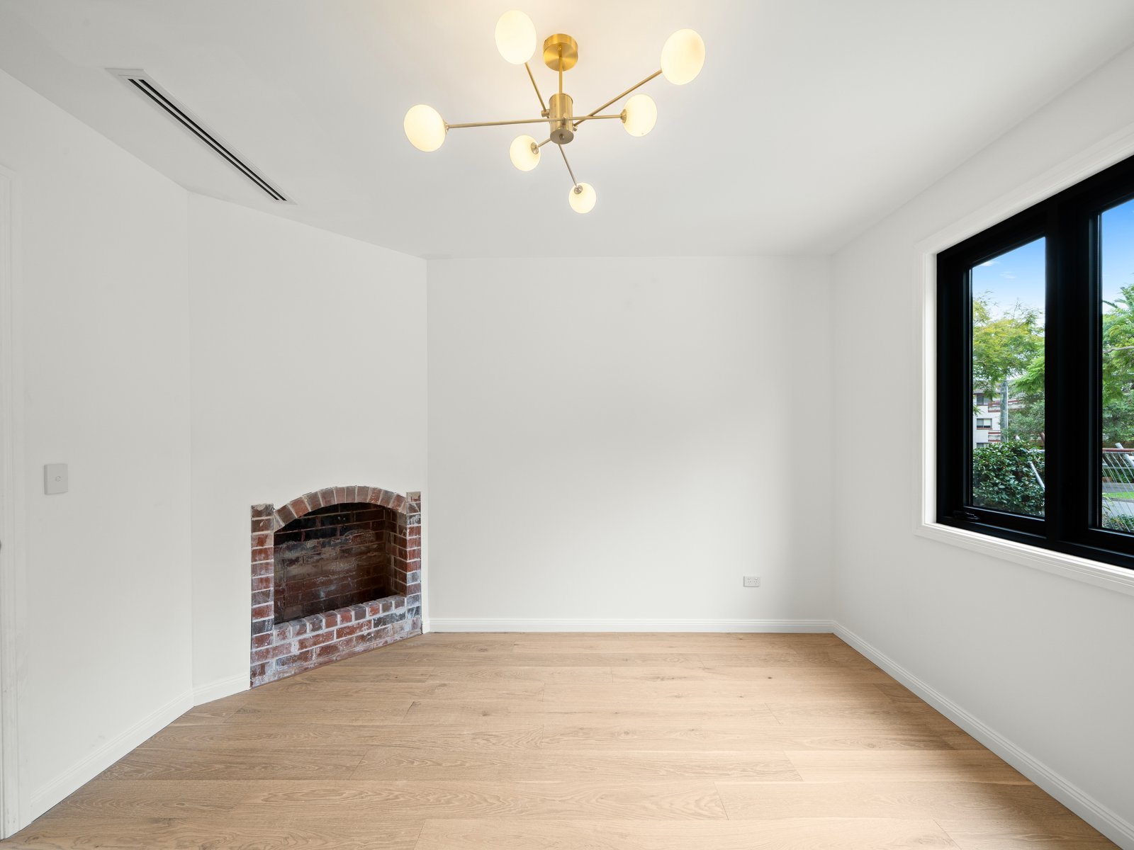 Modern new home in Sydney